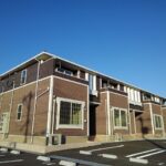 フォレスト Ｔ・Ｈ Ⅰ104号室 